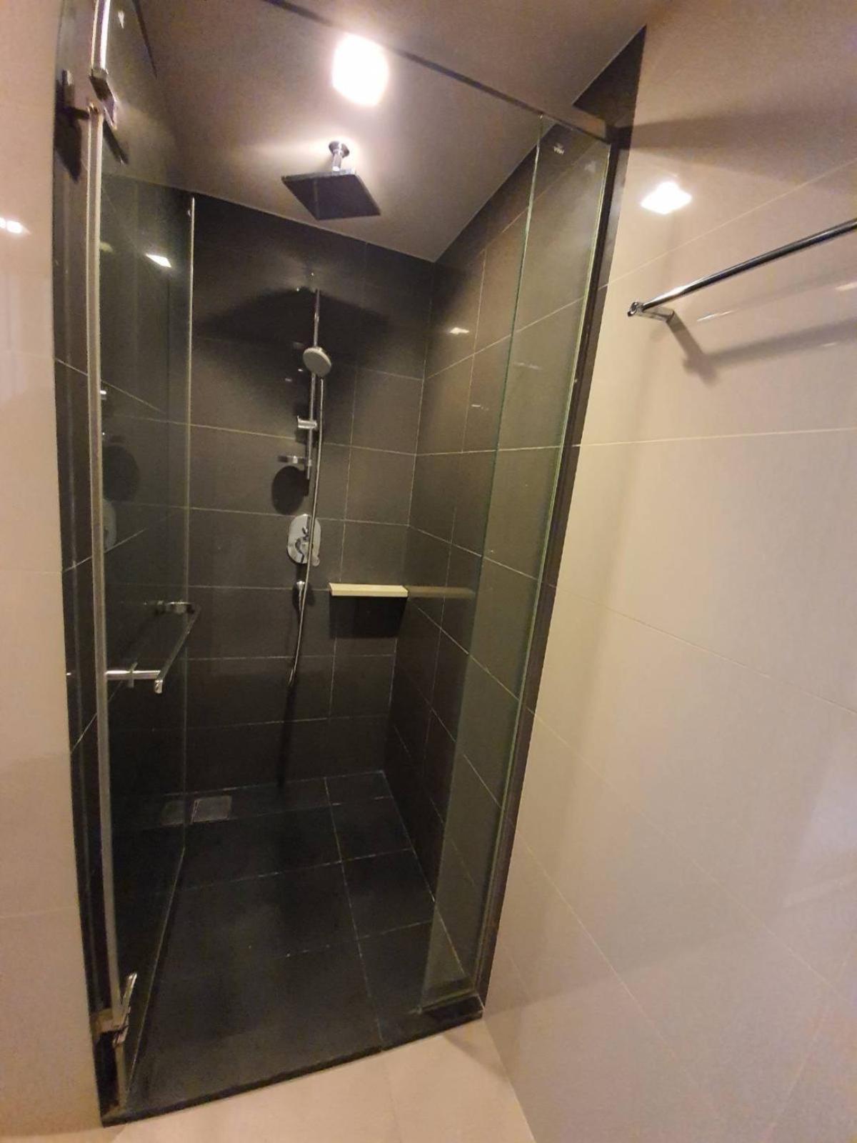 ขายคอนโดสุขุมวิท อโศก ทองหล่อ : ขายคอนโด  เวีย โบทานี วิวสวย ชั้นสูง BTS-พร้อมพงษ์ คลองเตยเหนือ เขต วัฒนา กรุงเทพ CX-135387