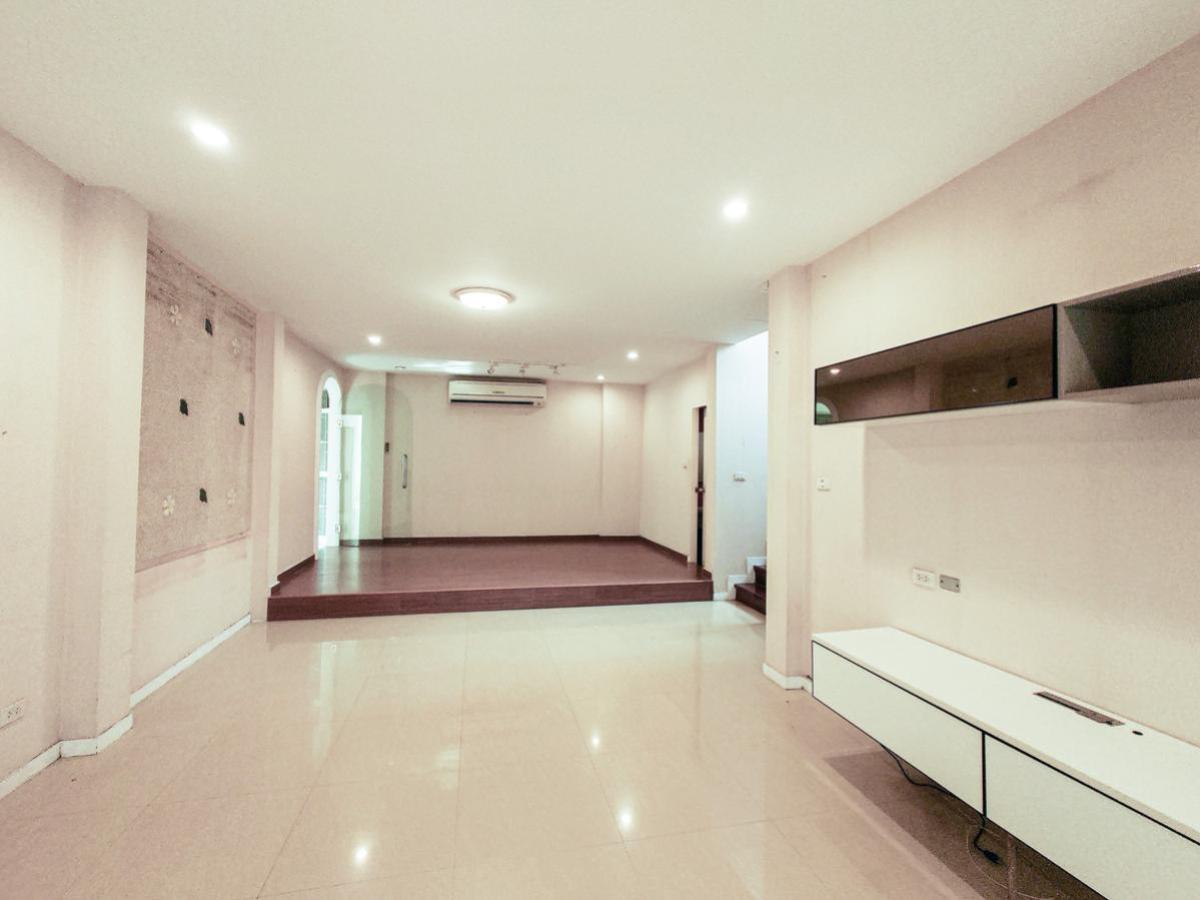 For SaleHouseRathburana, Suksawat : For Sale House , Place & Park Prachauthit 90 , Na Kluea , Phra Samut Chedi , Samut Prakarn , CX-136013