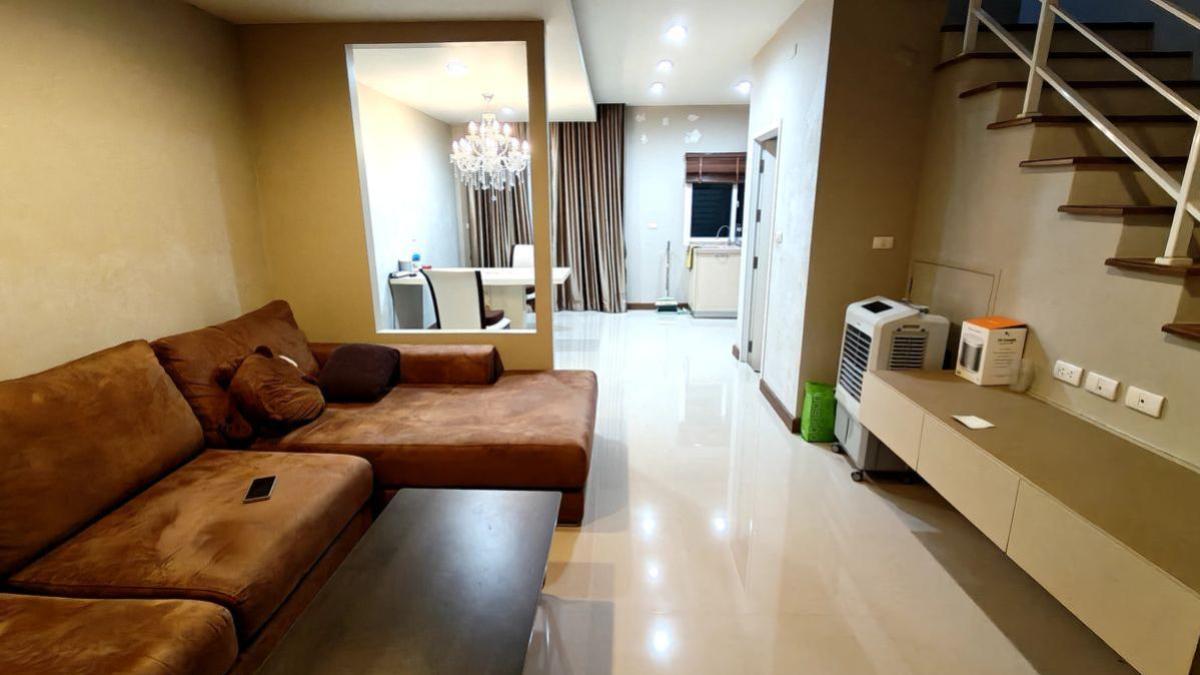 ขายทาวน์โฮมแจ้งวัฒนะ เมืองทอง : ขายทาวน์เฮ้าส์/ทาวน์โฮม เดอะ ทรัสต์ ซิตี้ งามวงศ์วาน 25 บางเขน เมืองนนทบุรี นนทบุรี CX-135994