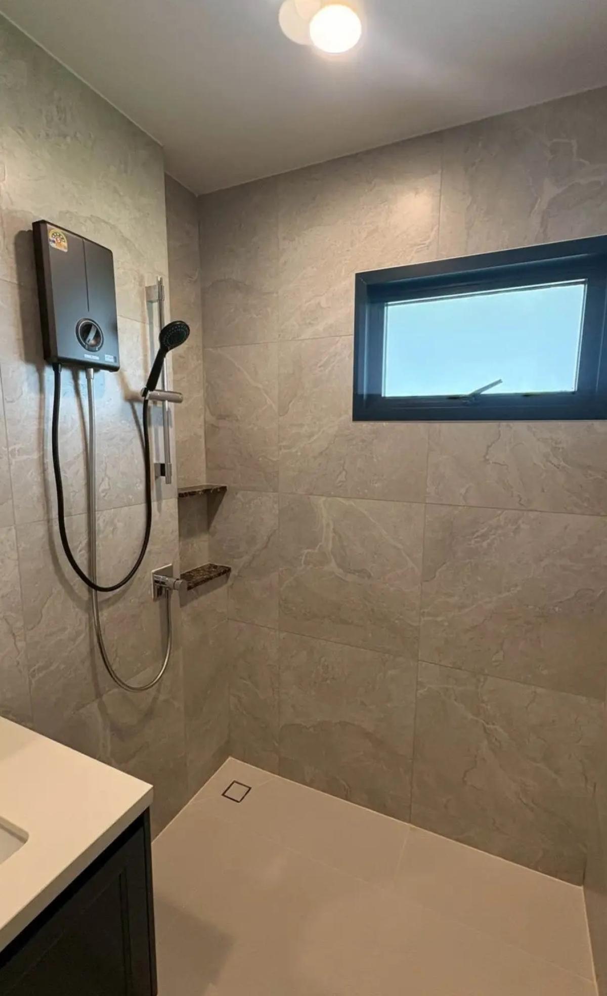 For SaleHouseLadkrabang, Suwannaphum Airport : For Sale House , Setthasiri Bangna - Suvarnabhumi , corner unit , wide frontage , newly renovated , Racha Thewa , Bang Phli , Samut Prakarn , CX-135785