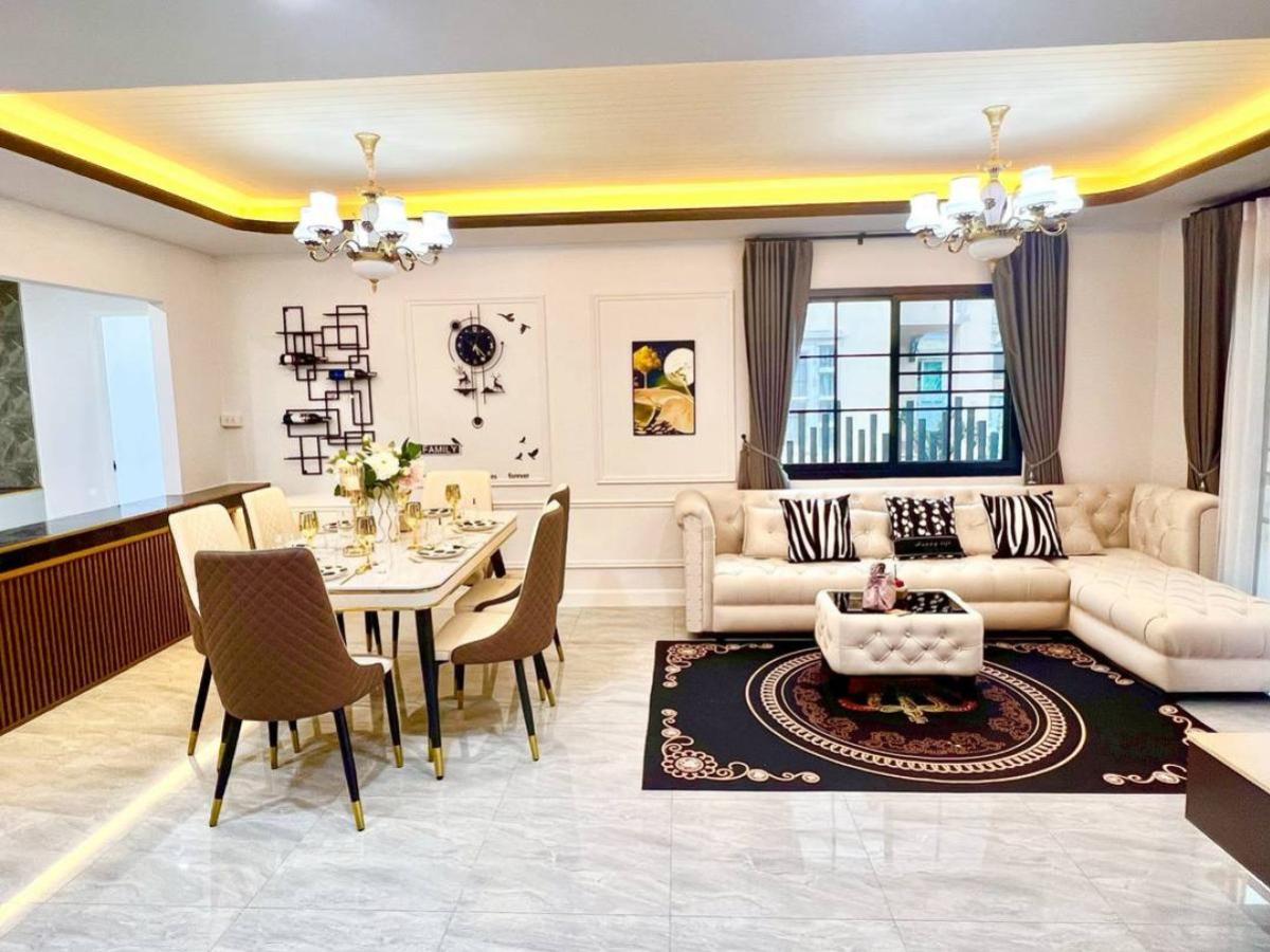 For SaleTownhomePathum Thani,Rangsit, Thammasat : For Sale Townhouse/Townhome  , Baan Pruksa 12 Rangsit-Klong 3 , corner unit , newly renovated , Khlong Sam , khlong Luang , Pathum Thani , CX-135890