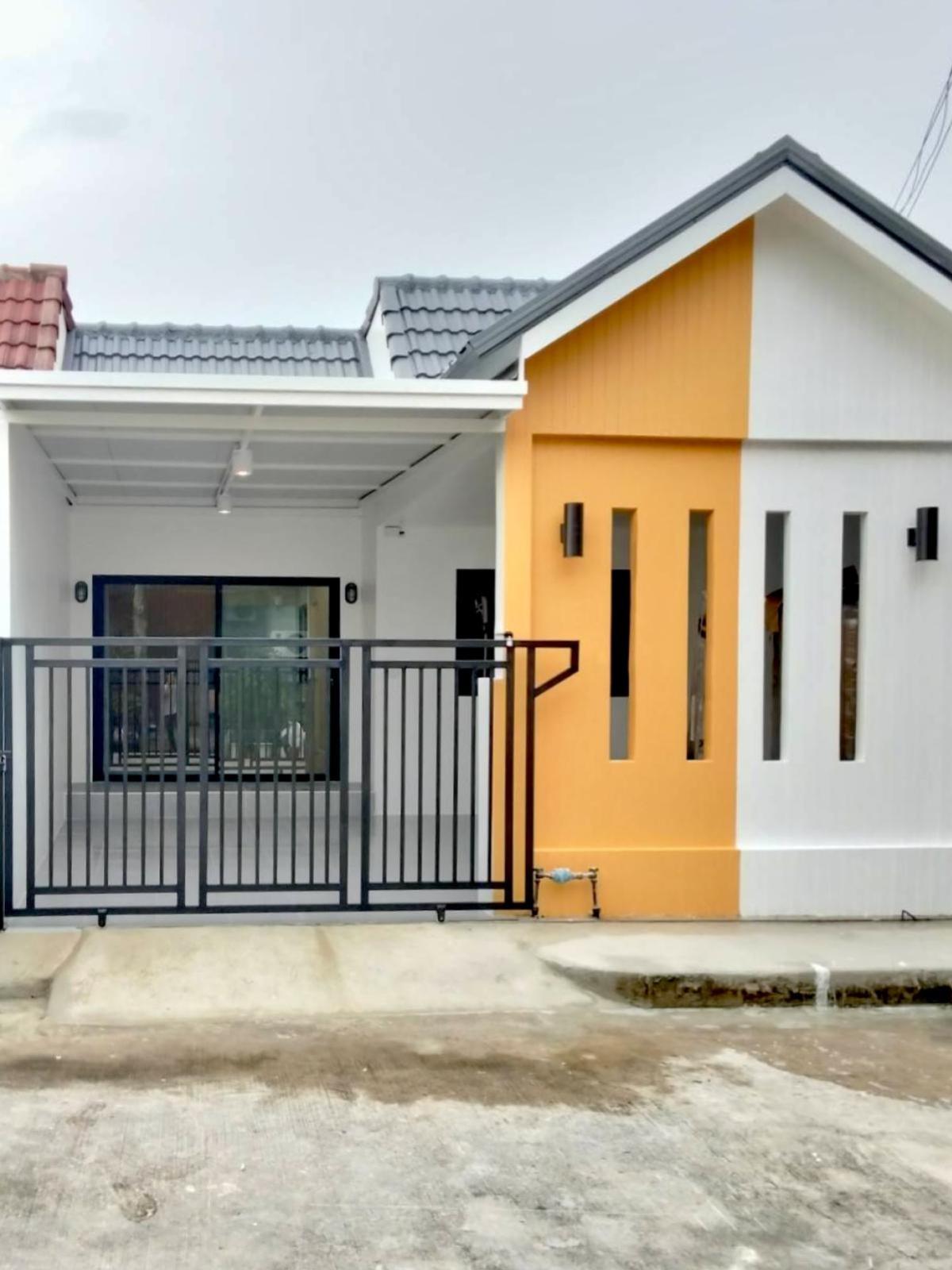 ขายทาวน์โฮมปทุมธานี รังสิต ธรรมศาสตร์ : ขายทาวน์เฮ้าส์/ทาวน์โฮม  บ้านเรือนสุข ลำผักกูด ธัญบุรี ลำผักกูด ธัญบุรี ปทุมธานี CX-135908