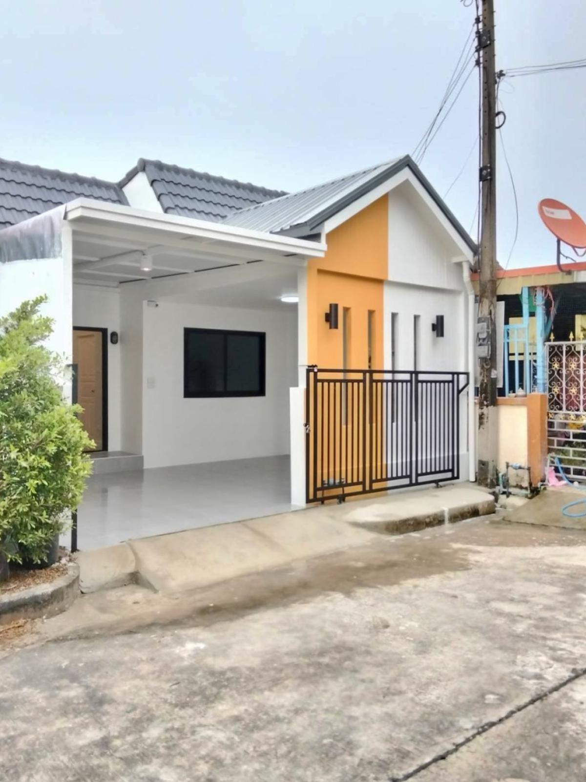 For SaleTownhomePathum Thani,Rangsit, Thammasat : For Sale Townhouse/Townhome  , Baan Ruean Suk 1 , Lam Phak Kut , Thanyaburi , Pathum Thani , CX-135908