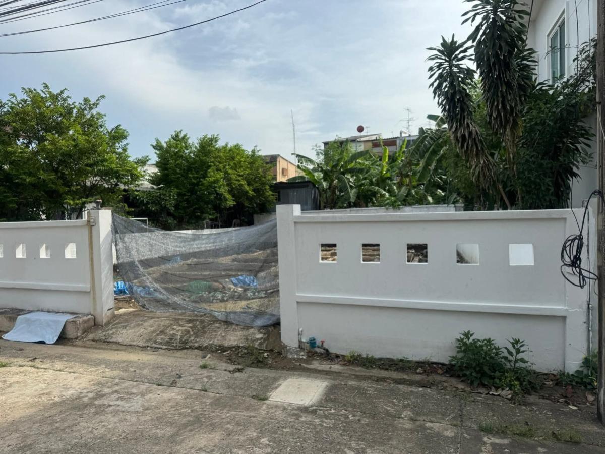 ขายที่ดินนวมินทร์ รามอินทรา : ขายที่ดินเปล่า @นวมินทร์ หน้ากว้าง คลองกุ่ม เขต บึงกุ่ม กรุงเทพ CX-135911