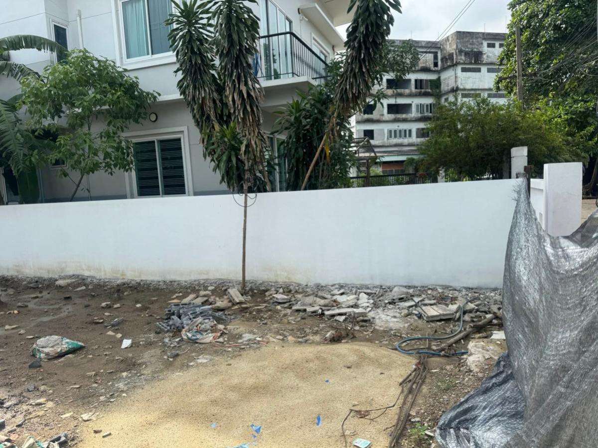 ขายที่ดินนวมินทร์ รามอินทรา : ขายที่ดินเปล่า @นวมินทร์ หน้ากว้าง คลองกุ่ม เขต บึงกุ่ม กรุงเทพ CX-135911