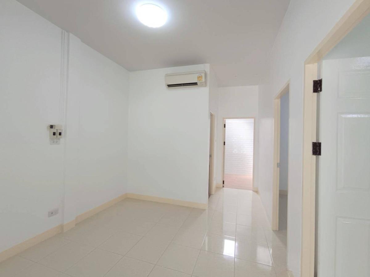 ขายทาวน์โฮมนนทบุรี บางใหญ่ บางบัวทอง : ขายทาวน์เฮ้าส์/ทาวน์โฮม  กมลลักษณ์ 2​ ไทรน้อย ไทรน้อย นนทบุรี CX-135745