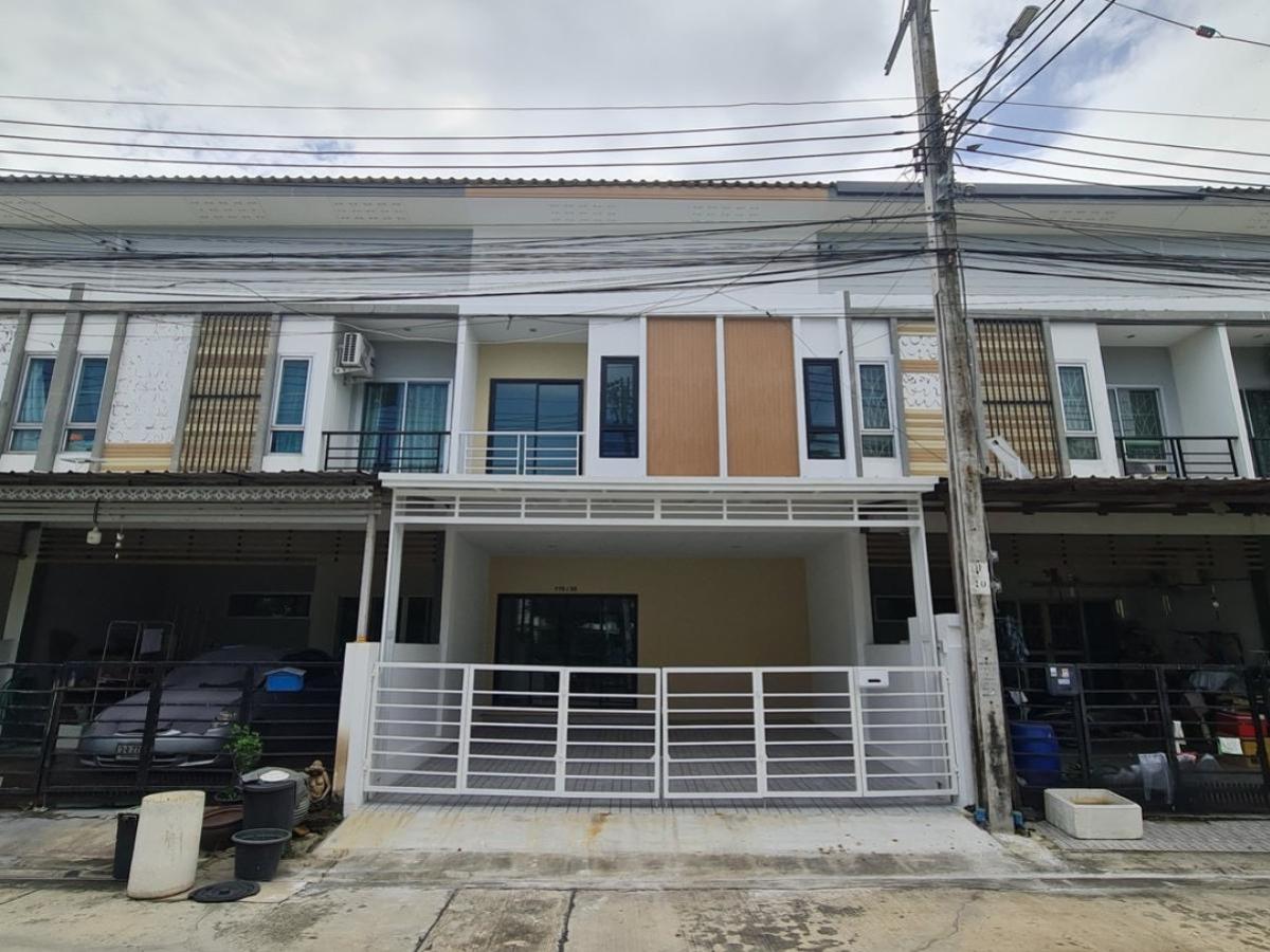 For SaleTownhomeMin Buri, Romklao : For Sale Townhouse/Townhome  , Medio Nimitmai , newly renovated , Sai Kong Din , Khlong Sam Wa , Bangkok , CX-135739