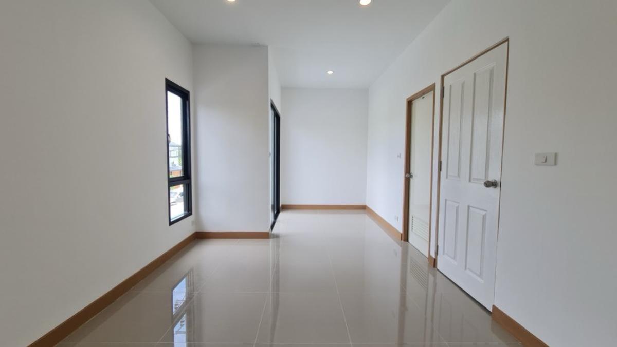 ขายทาวน์โฮมมีนบุรี-ร่มเกล้า : ขายทาวน์เฮ้าส์/ทาวน์โฮม  เมดิโอ้ นิมิตใหม่ รีโนเวทใหม่ ทรายกองดิน เขต คลองสามวา กรุงเทพ CX-135739