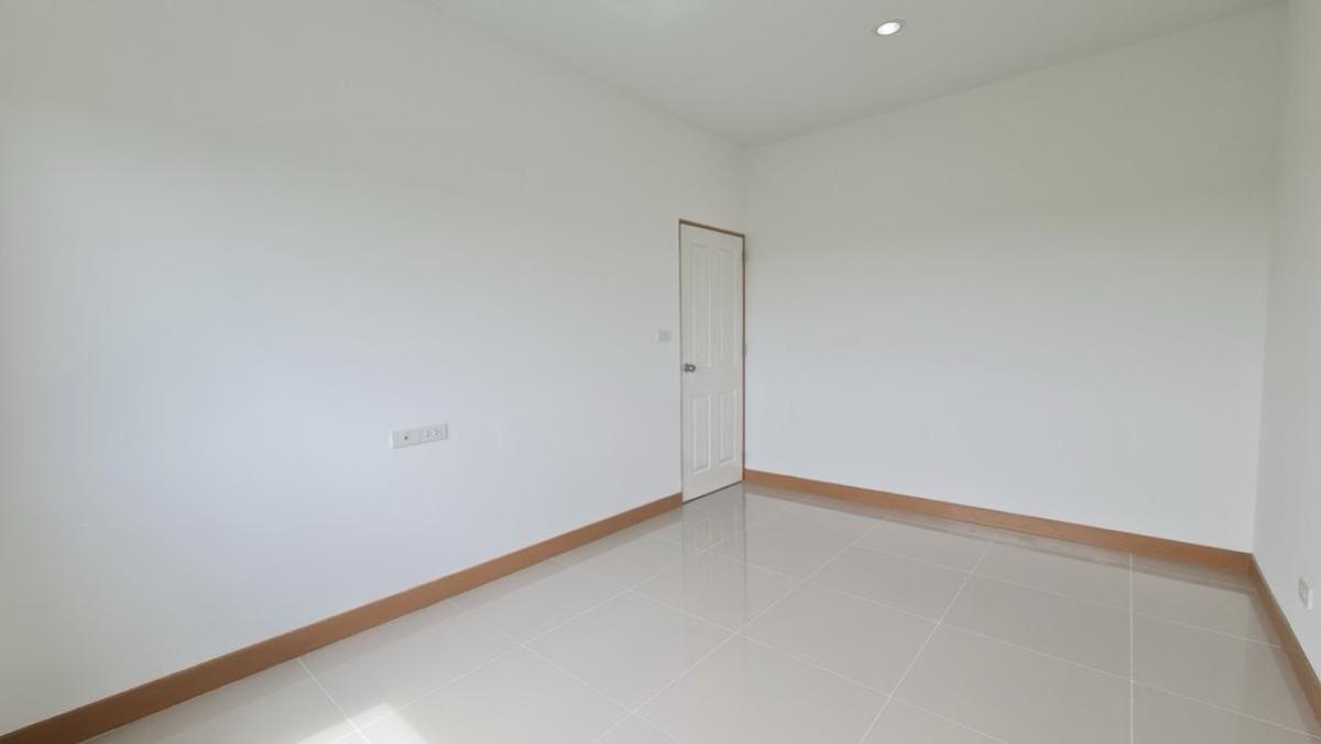 ขายทาวน์โฮมมีนบุรี-ร่มเกล้า : ขายทาวน์เฮ้าส์/ทาวน์โฮม  เมดิโอ้ นิมิตใหม่ รีโนเวทใหม่ ทรายกองดิน เขต คลองสามวา กรุงเทพ CX-135739