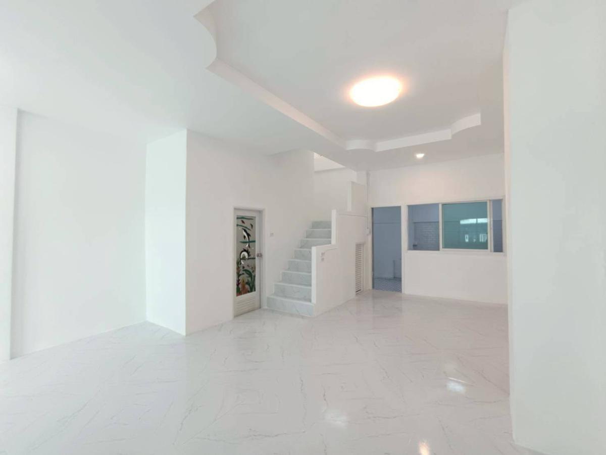 ขายทาวน์โฮมนนทบุรี บางใหญ่ บางบัวทอง : ขายทาวน์เฮ้าส์/ทาวน์โฮม  บ้านศุภากร ไทรน้อย ไทรน้อย นนทบุรี CX-135718