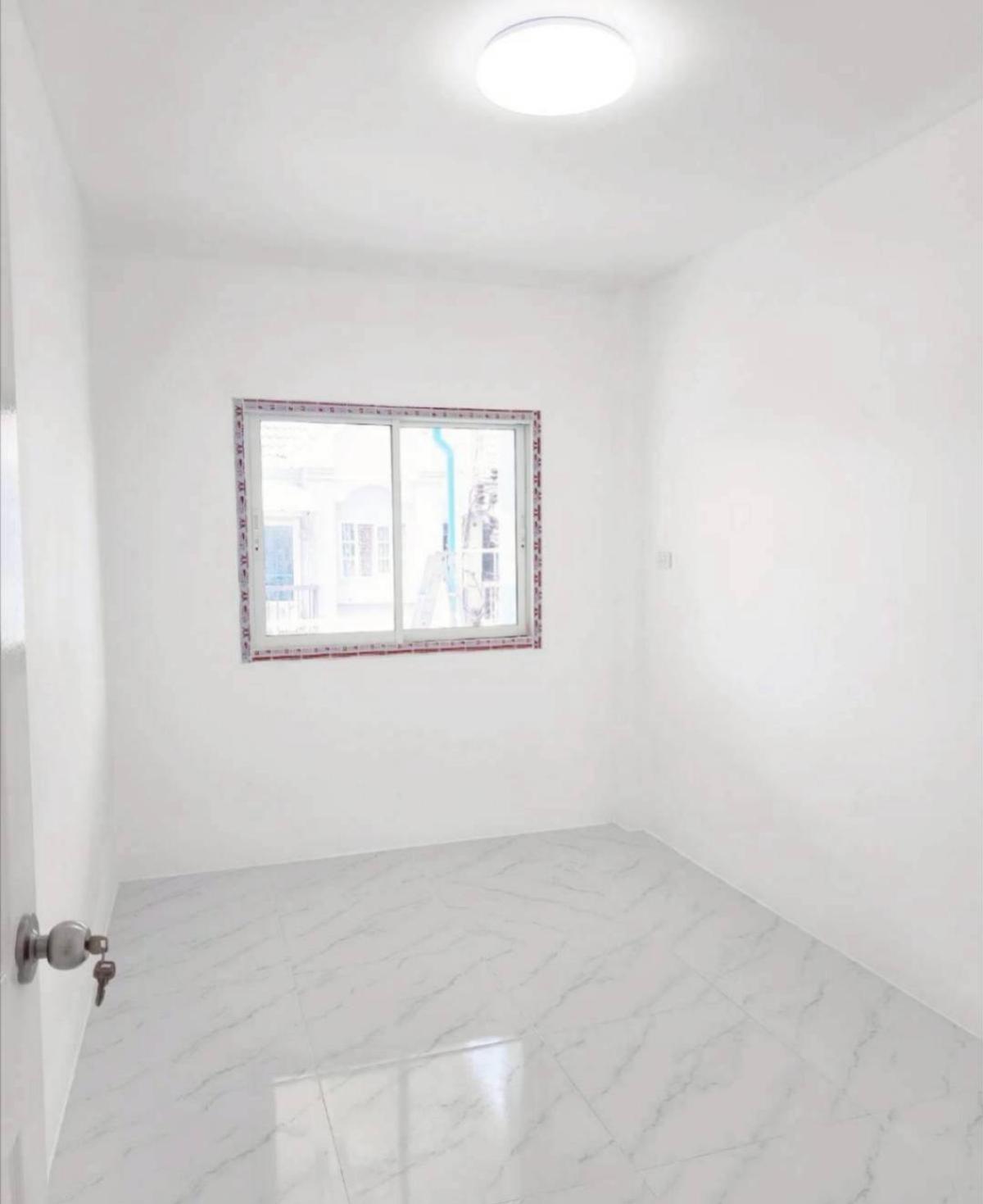 ขายทาวน์โฮมนนทบุรี บางใหญ่ บางบัวทอง : ขายทาวน์เฮ้าส์/ทาวน์โฮม  บ้านศุภากร ไทรน้อย ไทรน้อย นนทบุรี CX-135718