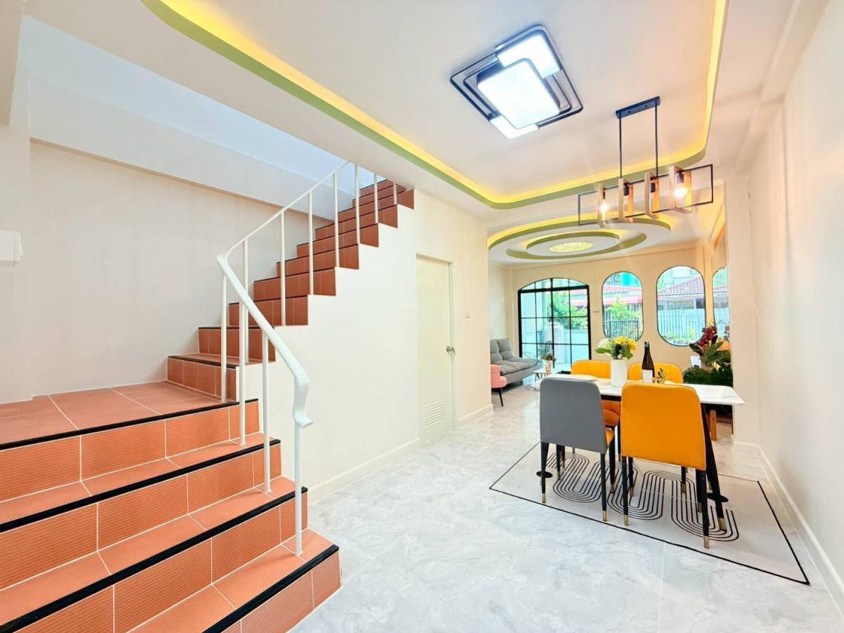 ขายทาวน์โฮมมีนบุรี-ร่มเกล้า : ขายทาวน์เฮ้าส์/ทาวน์โฮม  บ้านกิตติชัยวิลล่า 7 หน้ากว้าง รีโนเวทใหม่ คู้ฝั่งเหนือ เขต หนองจอก กรุงเทพ CX-135715