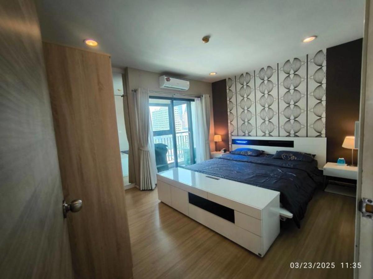 For SaleCondoWitthayu, Chidlom, Langsuan, Ploenchit : For Sale Condo , Renova Residence , BTS-Phloen Chit , Lumpini , Pathum Wan , Bangkok , CX-135697