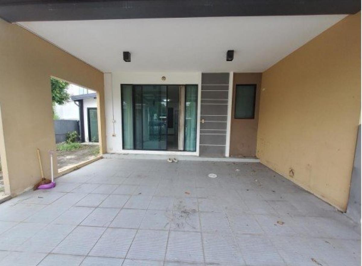 ขายทาวน์โฮมพระราม 5 ราชพฤกษ์ บางกรวย : ขายทาวน์เฮ้าส์/ทาวน์โฮม  เดอะทรัสต์ ราชพฤกษ์-รัตนาธิเบศร์ ห้องมุม หน้ากว้าง บางรักใหญ่ บางบัวทอง นนทบุรี CX-135000