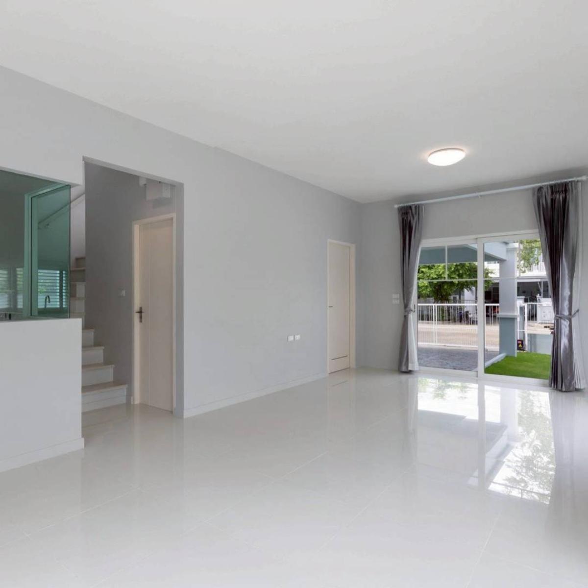 For SaleHousePathum Thani,Rangsit, Thammasat : For Sale House , Villaggio Rangsit - Klong 2 , wide frontage , newly renovated , Khlong Song , khlong Luang , Pathum Thani , CX-135681