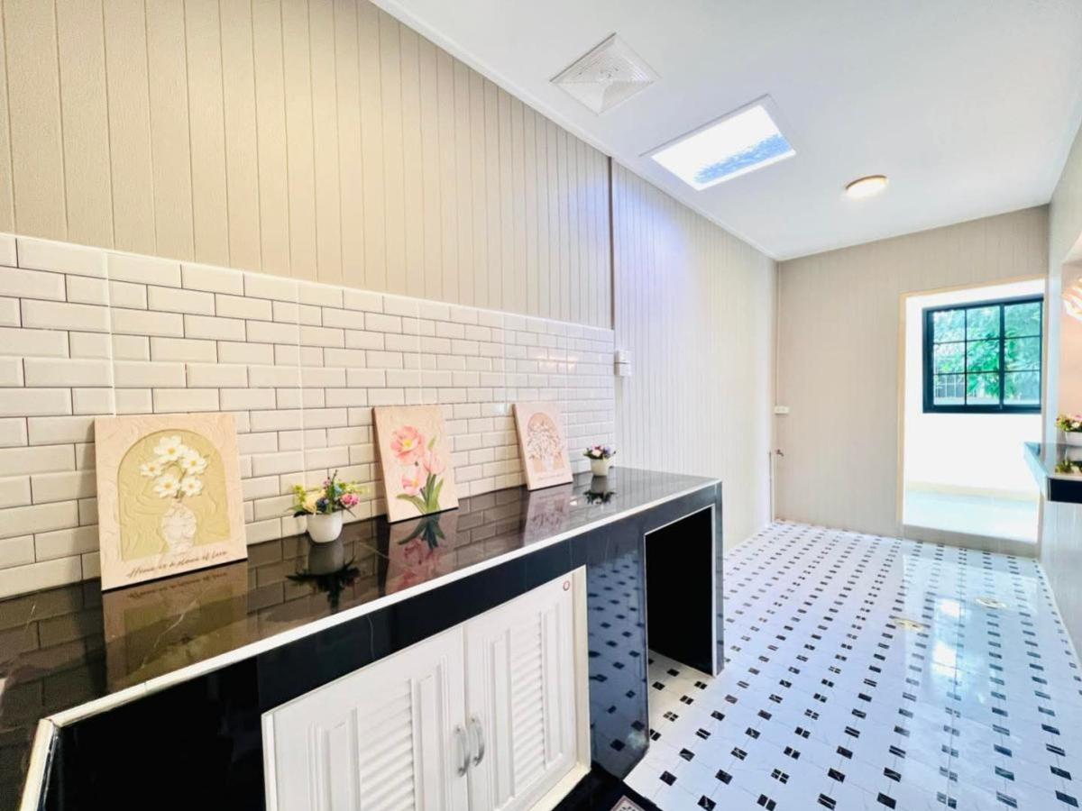 ขายทาวน์โฮมพระราม 5 ราชพฤกษ์ บางกรวย : ขายทาวน์เฮ้าส์/ทาวน์โฮม  พฤกษาวิลล์ 19 วงแหวน - ปิ่นเกล้า ห้องมุม รีโนเวทใหม่ ปลายบาง บางกรวย นนทบุรี CX-131877