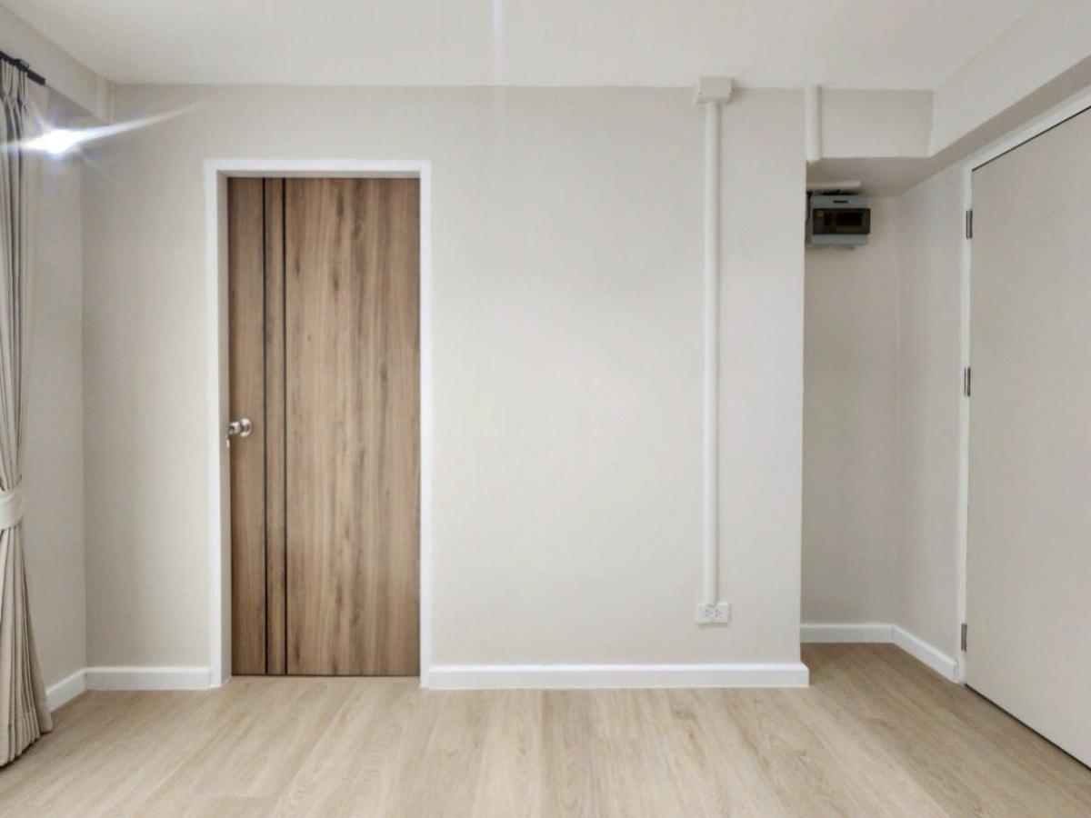 For SaleCondoLadprao, Central Ladprao : For Sale Condo , Century Park Ladprao , MRT-Phahon Yothin , Chomphon , Chatuchak , Bangkok , CX-135508