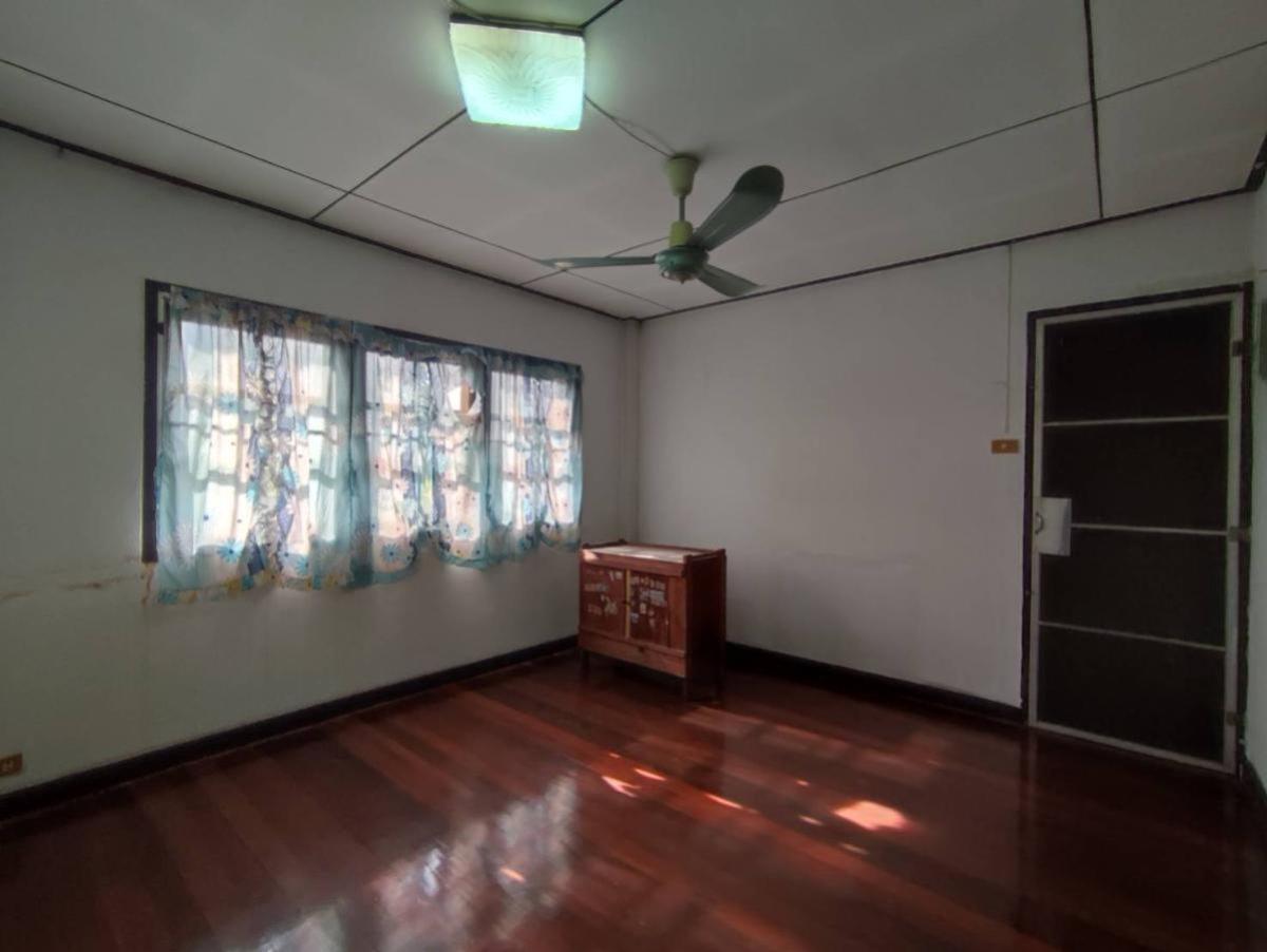 For SaleHouseRama 2, Bang Khun Thian : For Sale 2 - storey house 60 sq m. Sakae Ngam 14 Bang Khun Thian Bangkok , Samae Dam , Bang Khun Thian , Bangkok , CX-135016