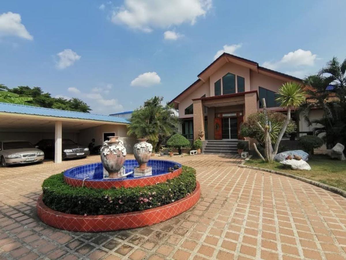 For SaleHousePhutthamonthon, Salaya : For Sale House in Muang Nakhonpathom CX-135299