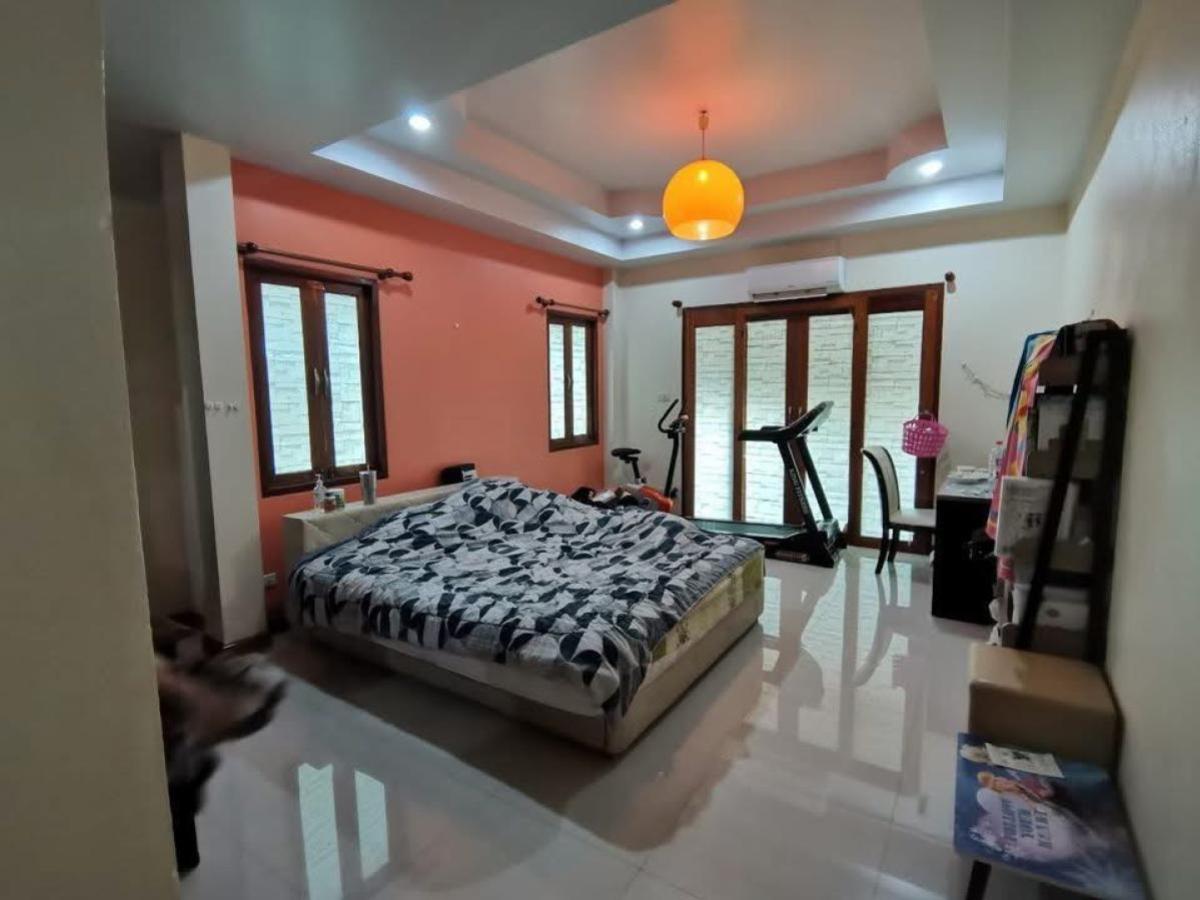 For SaleHousePhutthamonthon, Salaya : For Sale House in Muang Nakhonpathom CX-135299