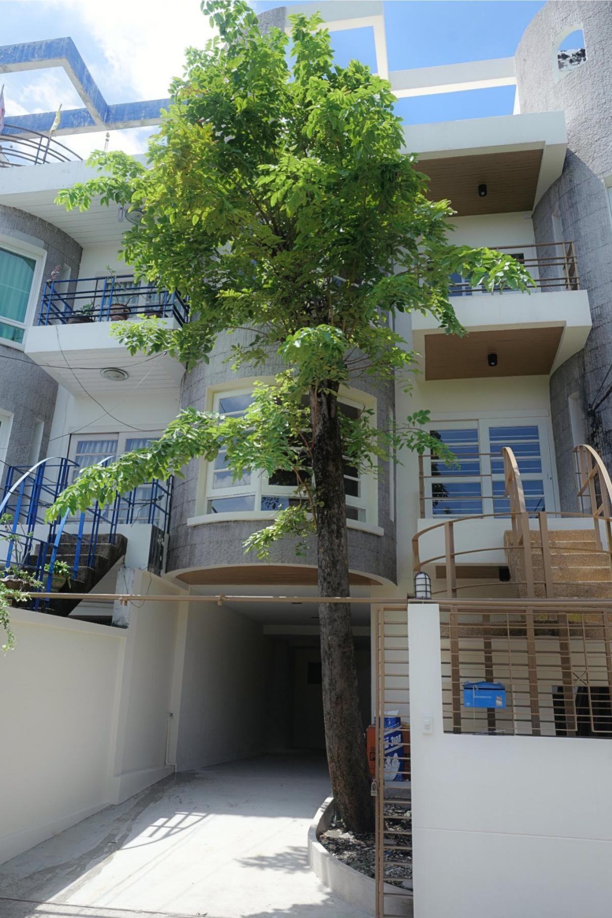 For SaleTownhomeChokchai 4, Ladprao 71, Ladprao 48, : For Sale townhome, Lad Phrao 35 , newly renovated , Chankasem , Chatuchak , Bangkok , CX-135477