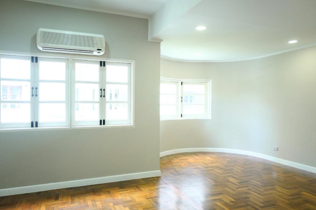 ขายทาวน์โฮมโชคชัย4 ลาดพร้าว71 : ขายทาวน์โฮมลาดพร้าว 35 รีโนเวทใหม่  แขวงจันทรเกษม เขต จตุจักร กรุงเทพ CX-135477