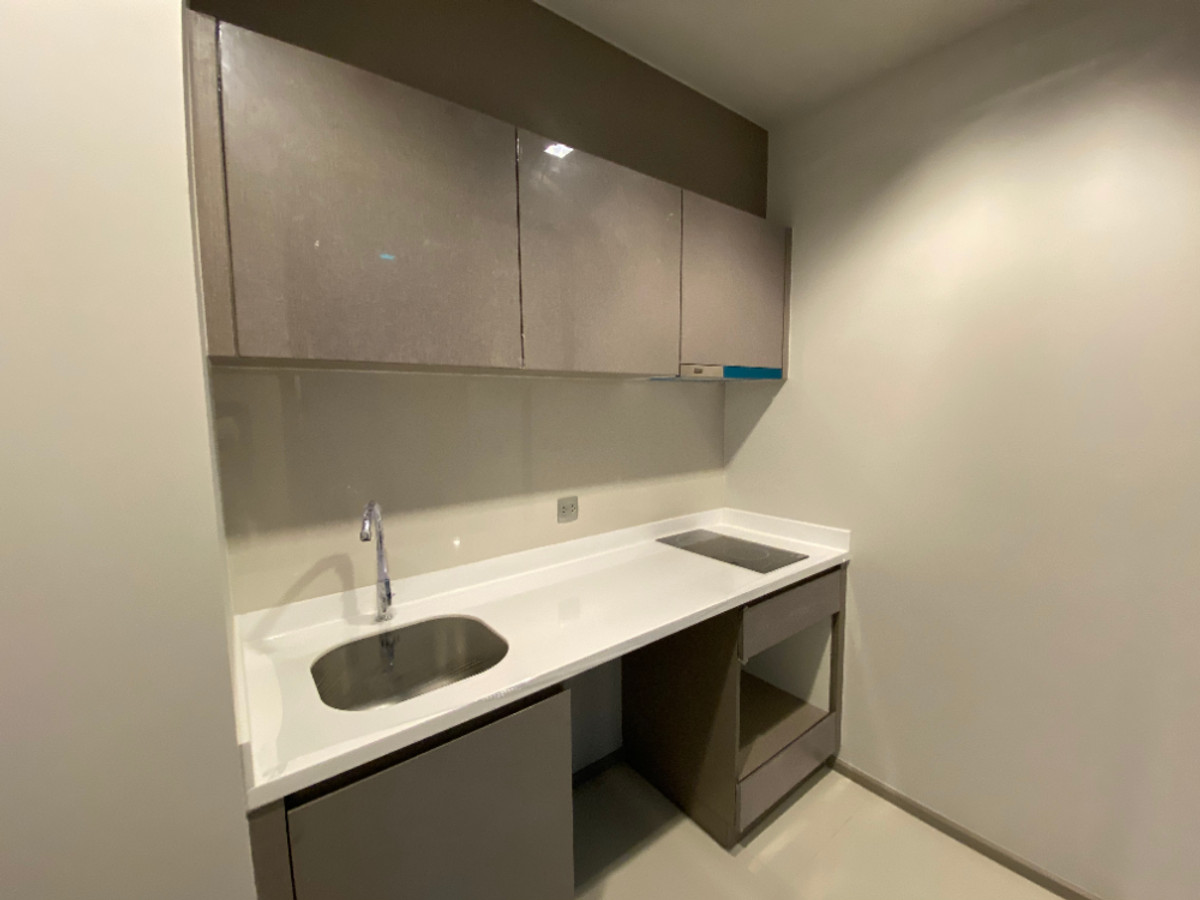 ขายคอนโดพระราม 9 เพชรบุรีตัดใหม่ RCA : Life Asoke - Rama 9 / 1 Bedroom (FOR SALE), ไลฟ์ อโศก - พระราม 9 / 1 ห้องน้ำ (ขาย) TARN205 