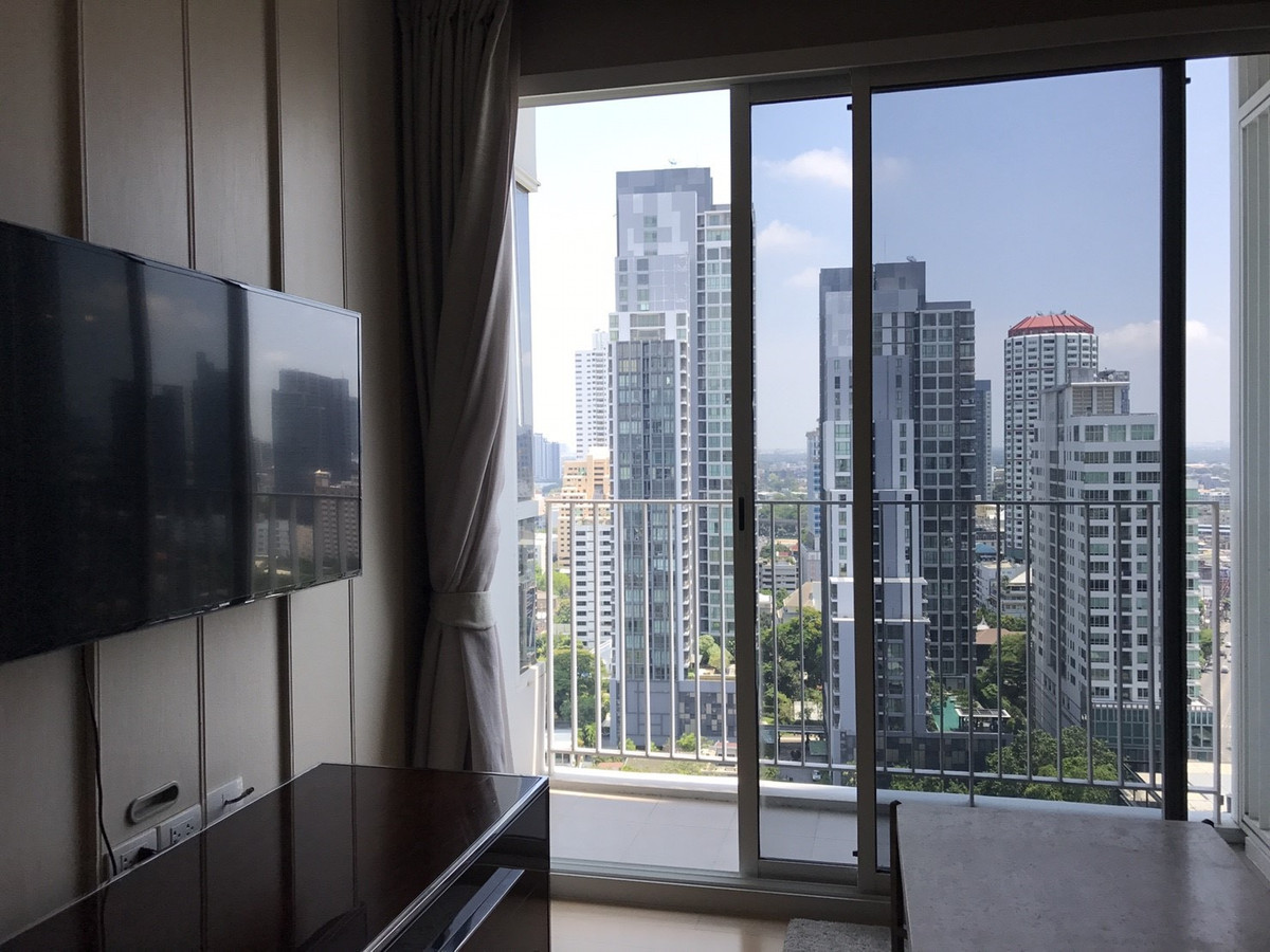 For RentCondoSukhumvit, Asoke, Thonglor : !! Beautiful room for rent, Condo HQ Thonglor, near BTS Thonglor.