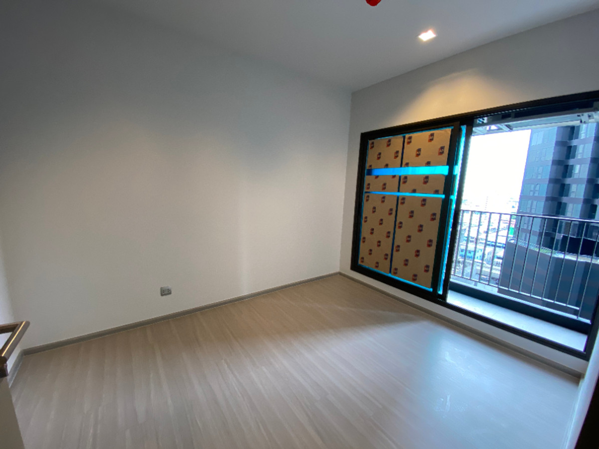 ขายคอนโดพระราม 9 เพชรบุรีตัดใหม่ RCA : Life Asoke - Rama 9 / 1 Bedroom (FOR SALE), ไลฟ์ อโศก - พระราม 9 / 1 ห้องน้ำ (ขาย) TARN205 