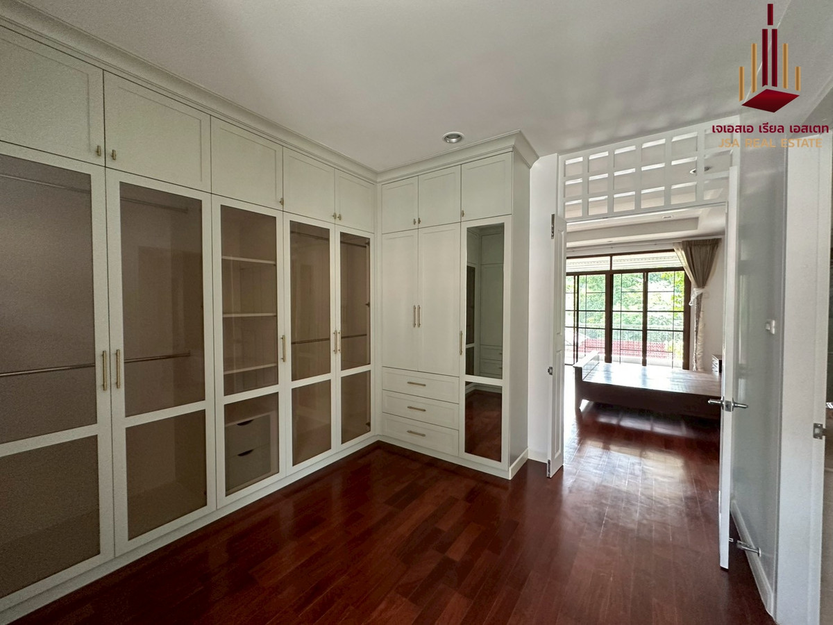 For RentHousePattanakan, Srinakarin : ✨ For Rent : Narasiri Pattanakarn - Srinakarin ✨ 💰 Only 100,000 thb/month