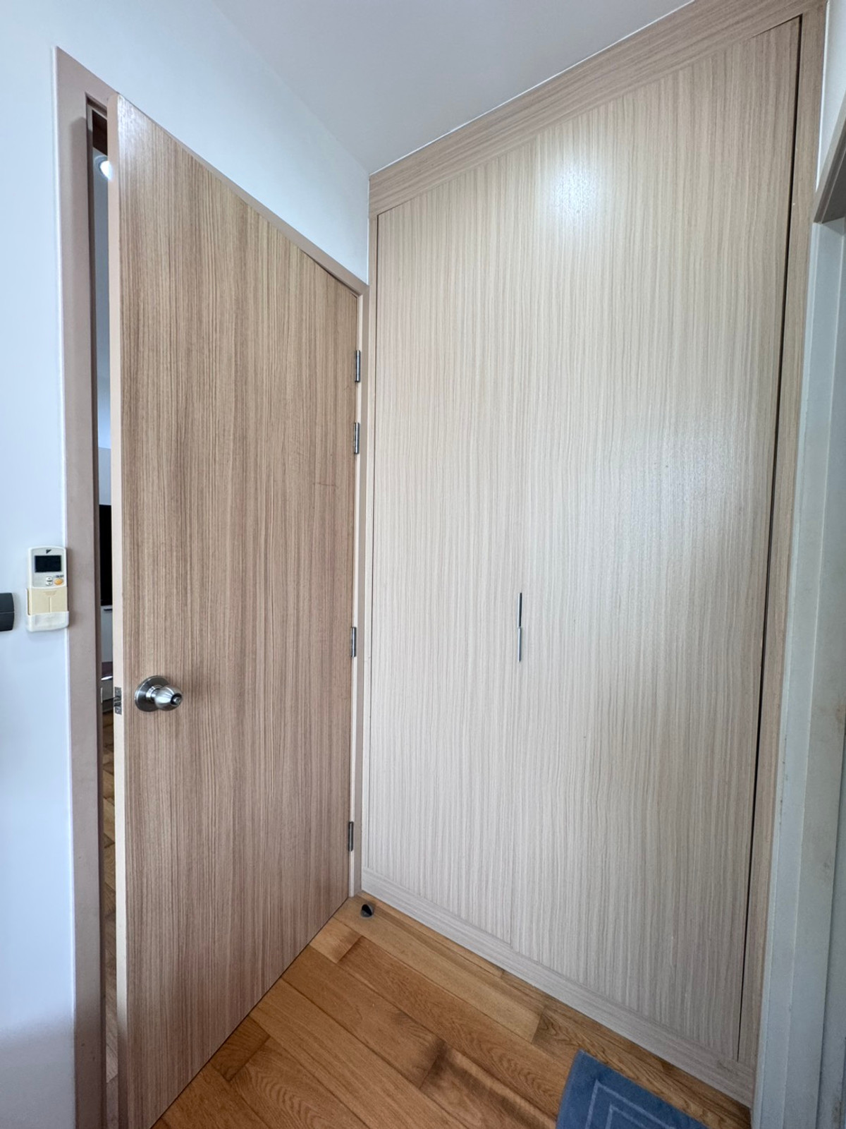 For RentCondoWongwianyai, Charoennakor : Fuse Sathorn Taksin, next to BTS Wongwian Yai, 1 bedroom, available for rent, 13,000/month, beautiful room, ready to move in!