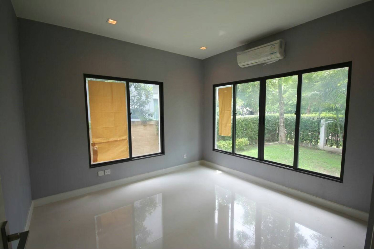 ขายบ้านพัฒนาการ ศรีนครินทร์ : เศรษฐสิริ ศรีนครินทร์ – พระราม 9 / 5 ห้องนอน (ขาย), Setthasiri Srinakarindra - Rama 9 / 5 Bedrooms (FOR SALE) BZD037