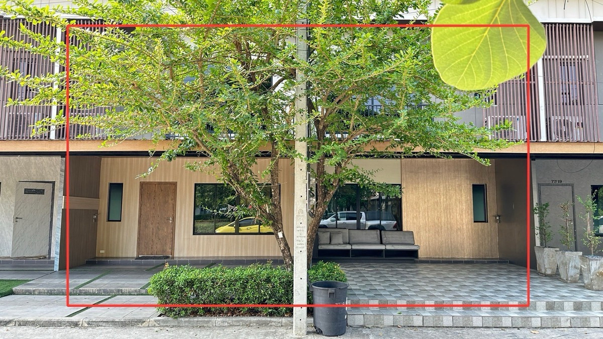 For RentTownhomeChaengwatana, Muangthong : 🔥 Townhome office, 2 pairs connected together 🔥 For rent 45,000, next to the main road, near IMPACT Muang Thong. Ready to move in