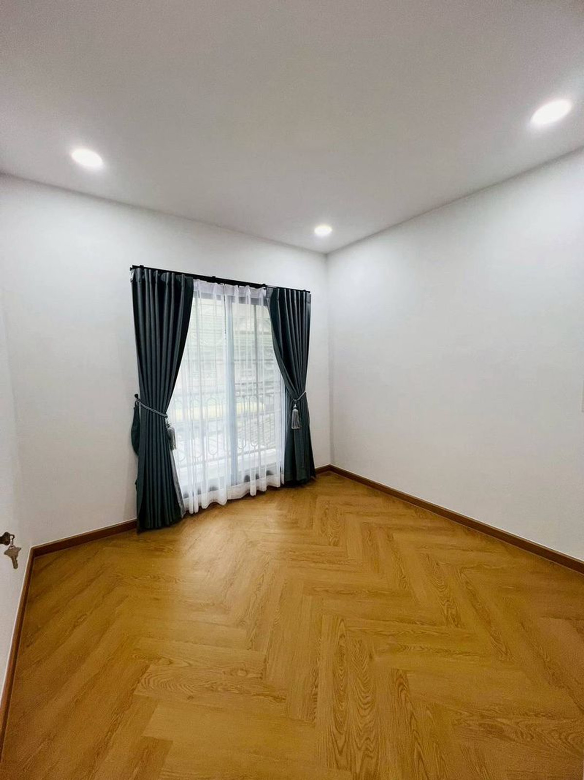 For SaleTownhomePathum Thani,Rangsit, Thammasat : 2-story townhouse for sale, Pruksa Village 12 (Rangsit-Khlong 3), near Future Park Rangsit, area 26.9 square wah, 3 bedrooms, Rangsit-Nakhon Nayok Road, Khlong Sam Subdistrict, Khlong Luang District, Pathum Thani.