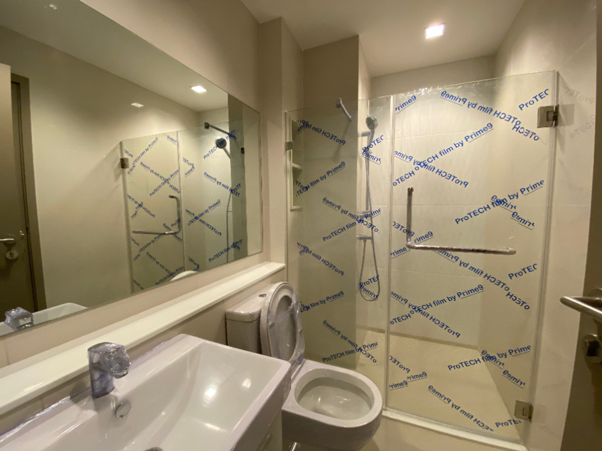 ขายคอนโดพระราม 9 เพชรบุรีตัดใหม่ RCA : Life Asoke - Rama 9 / 1 Bedroom (FOR SALE), ไลฟ์ อโศก - พระราม 9 / 1 ห้องน้ำ (ขาย) TARN205 