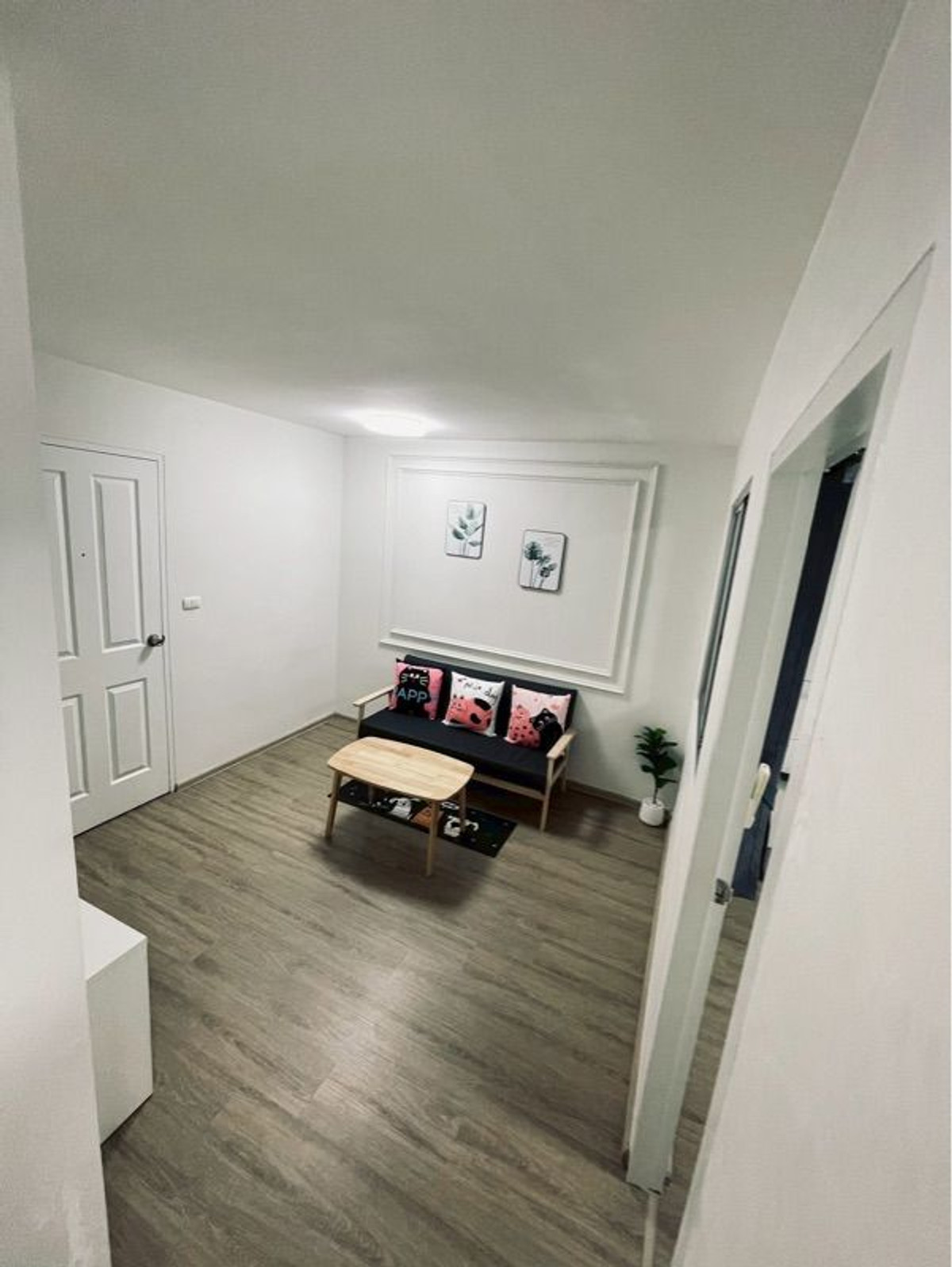 For RentCondoRamkhamhaeng, Hua Mak : For rent, U at Hua Mak Station, Building A, 2nd floor.