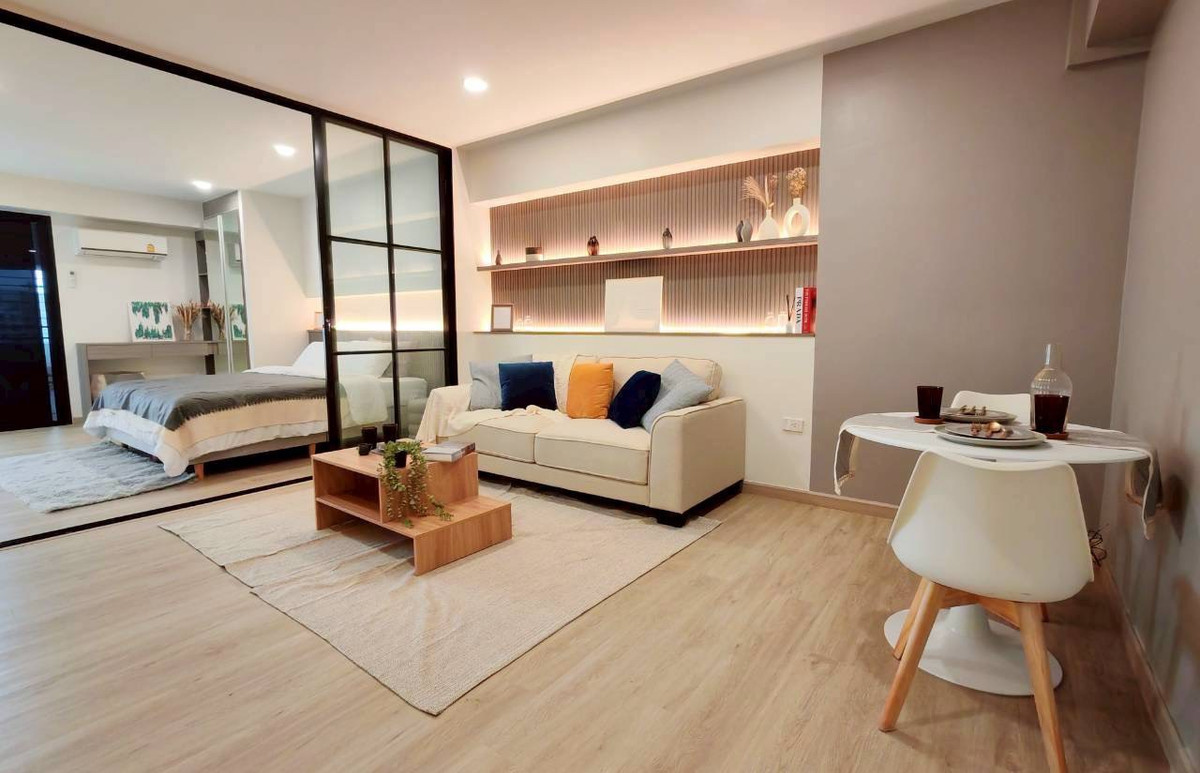 For SaleCondoSeri Thai, Ramkhamhaeng Nida : sell !! Mansion Sukhapiban 3 (Sukhapiban 3 Mansion), beautifully decorated with complete furniture, close to the BTS, Lam Sali Intersection, only 200 meters.