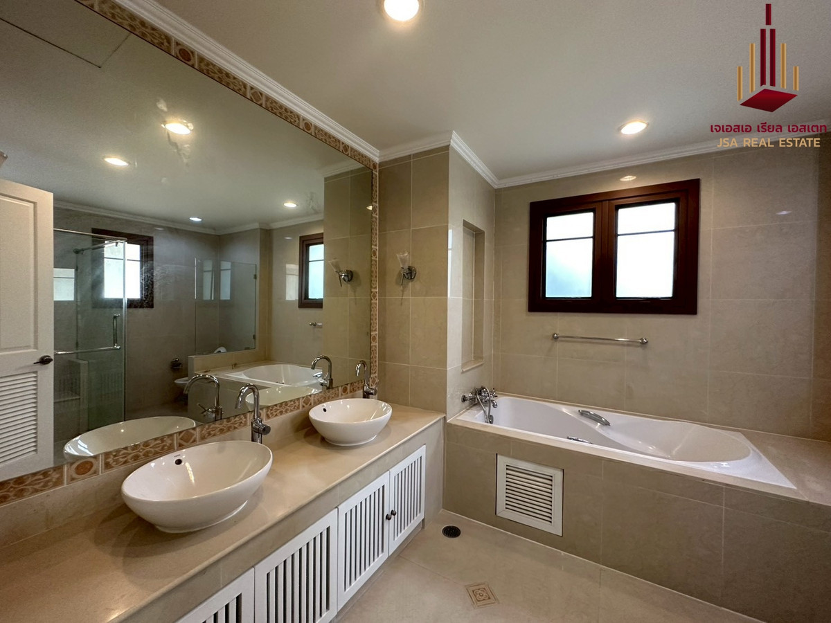 For RentHousePattanakan, Srinakarin : ✨ For Rent : Narasiri Pattanakarn - Srinakarin ✨ 💰 Only 100,000 thb/month