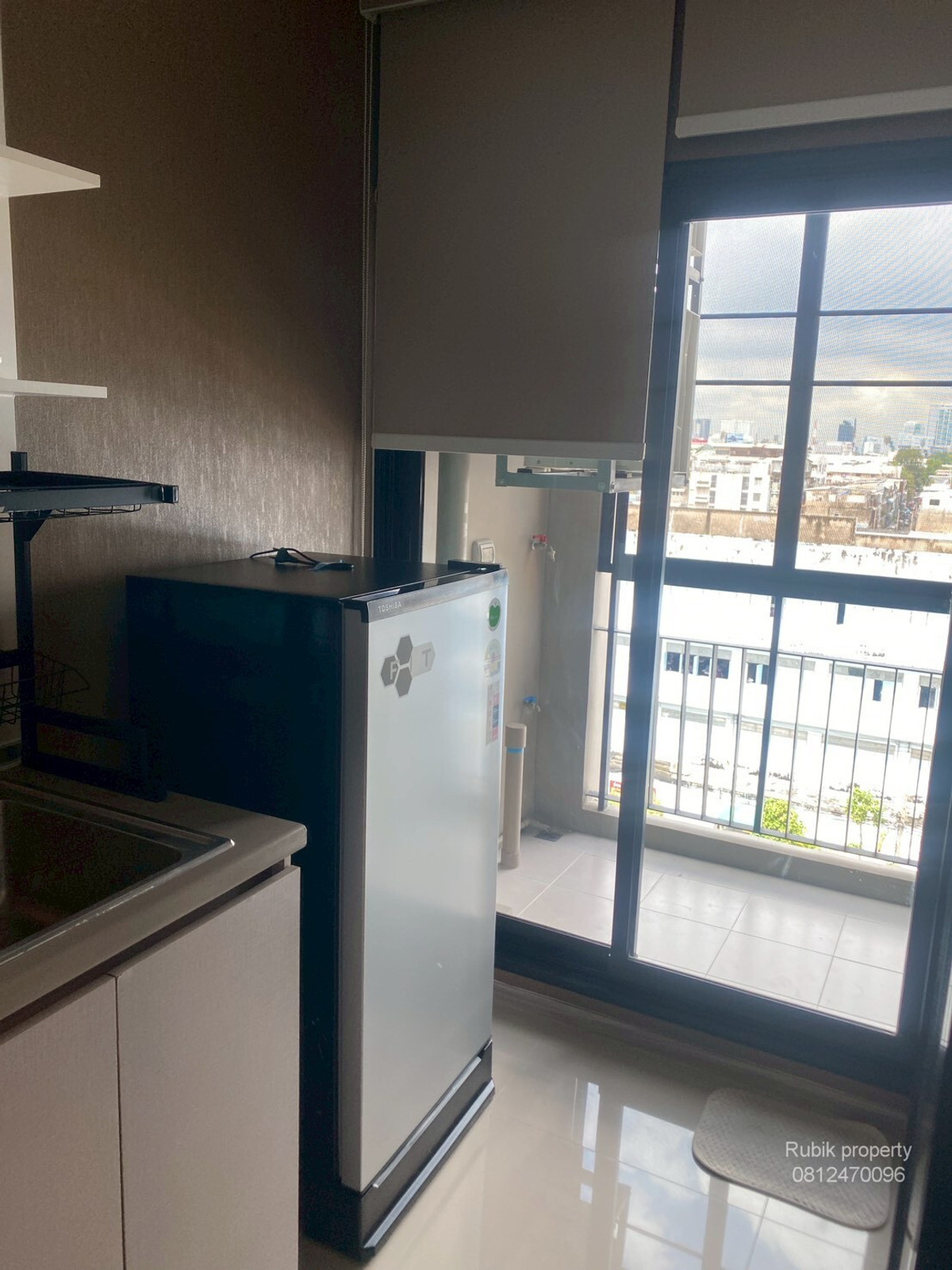 For SaleCondoRama9, Petchburi, RCA : 🏙️✨ RB1379 Condo for sale Aspire Asoke - Ratchada (MRT Rama 9) ✨🏙️ Empty room, no tenants attached. Ready to sell immediately!