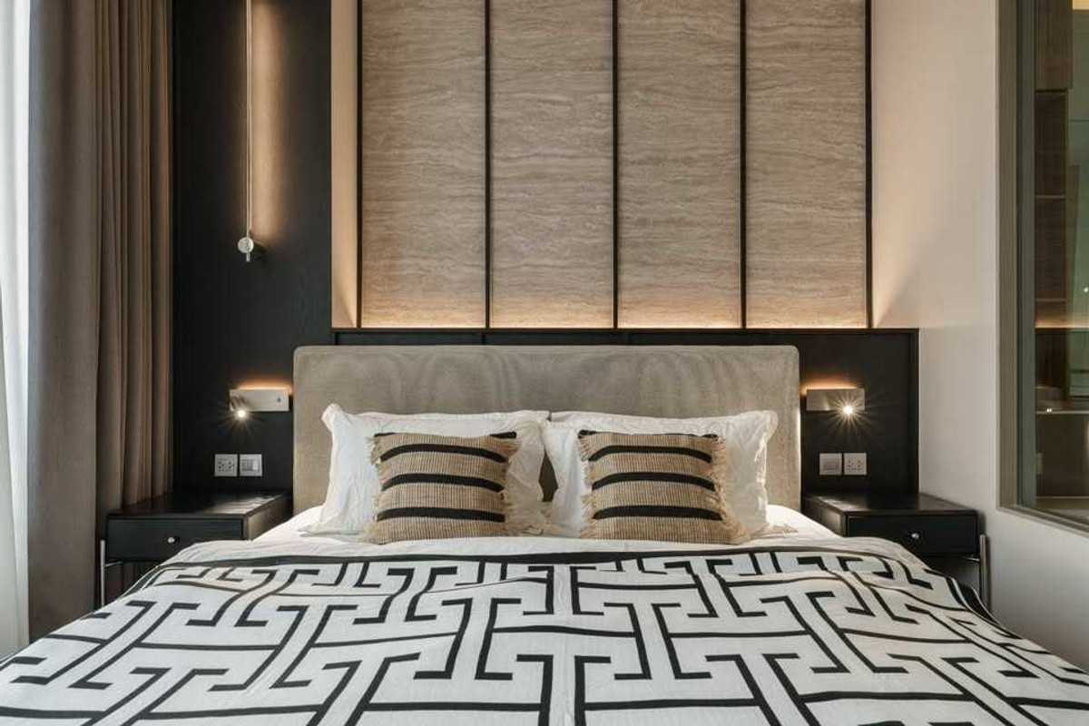 ให้เช่าคอนโดสุขุมวิท อโศก ทองหล่อ : ✨ GT15875 | คอนโด The Esse Asoke เดินทางสะดวก ใกล้รถไฟฟ้าบีทีเอส มีรถรับส่ง เฟอร์นิเจอร์ครบ พร้อมอยู่