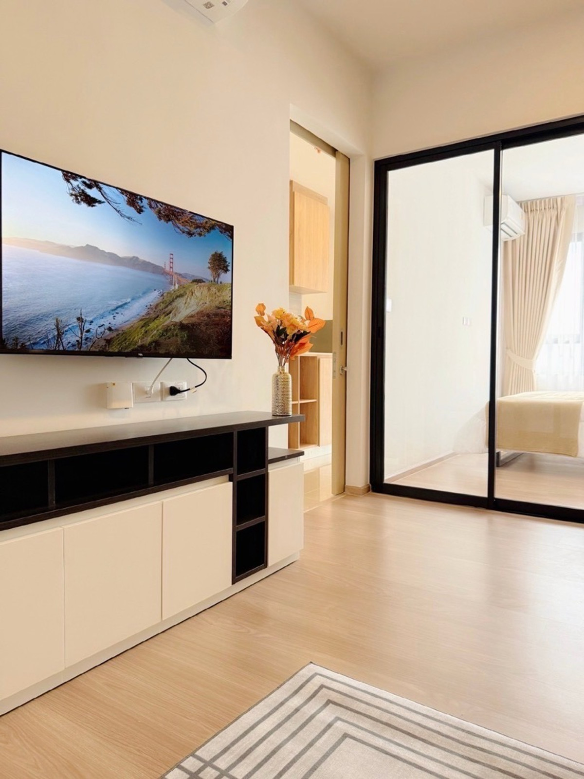 For RentCondoPinklao, Charansanitwong : 🎈 Chewathai Pinklao, 10th floor (size 29.31 sq m, price 16,000 baht/month