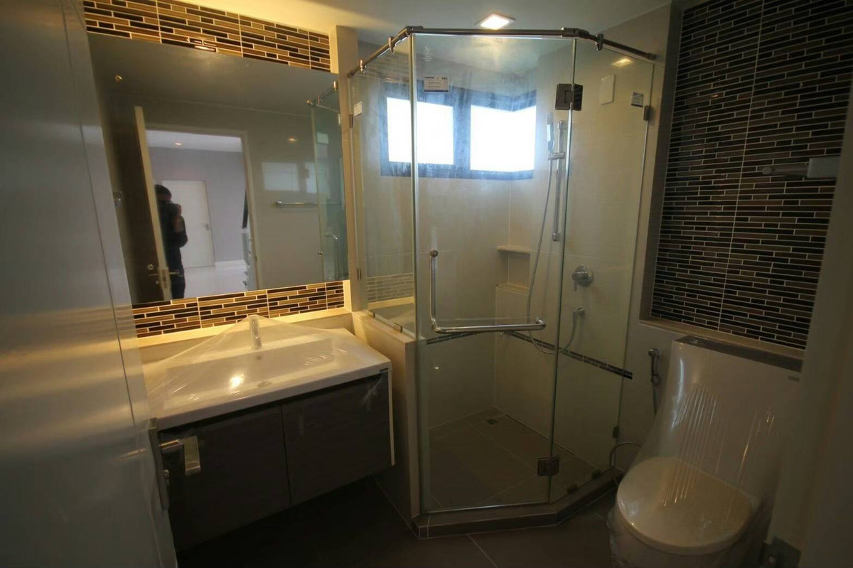 ขายบ้านพัฒนาการ ศรีนครินทร์ : เศรษฐสิริ ศรีนครินทร์ – พระราม 9 / 5 ห้องนอน (ขาย), Setthasiri Srinakarindra - Rama 9 / 5 Bedrooms (FOR SALE) BZD037