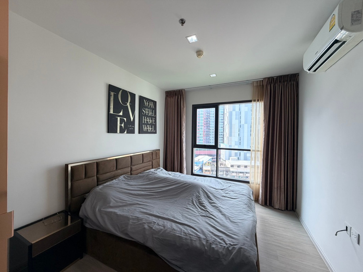 ขายคอนโดอ่อนนุช อุดมสุข : ขายคอนโด Life Sukhumvit 48 คอนโดใจกลางสุขุมวิท ลงทุนหรืออยู่อาศัยก็คุ้มค่า ขนาดห้อง : 40.43 ตารางเมตร 1 ห้องนอน 1 ห้องน้ำ ชั้น 10  ราคาเพียง 3,900,000 บาท 