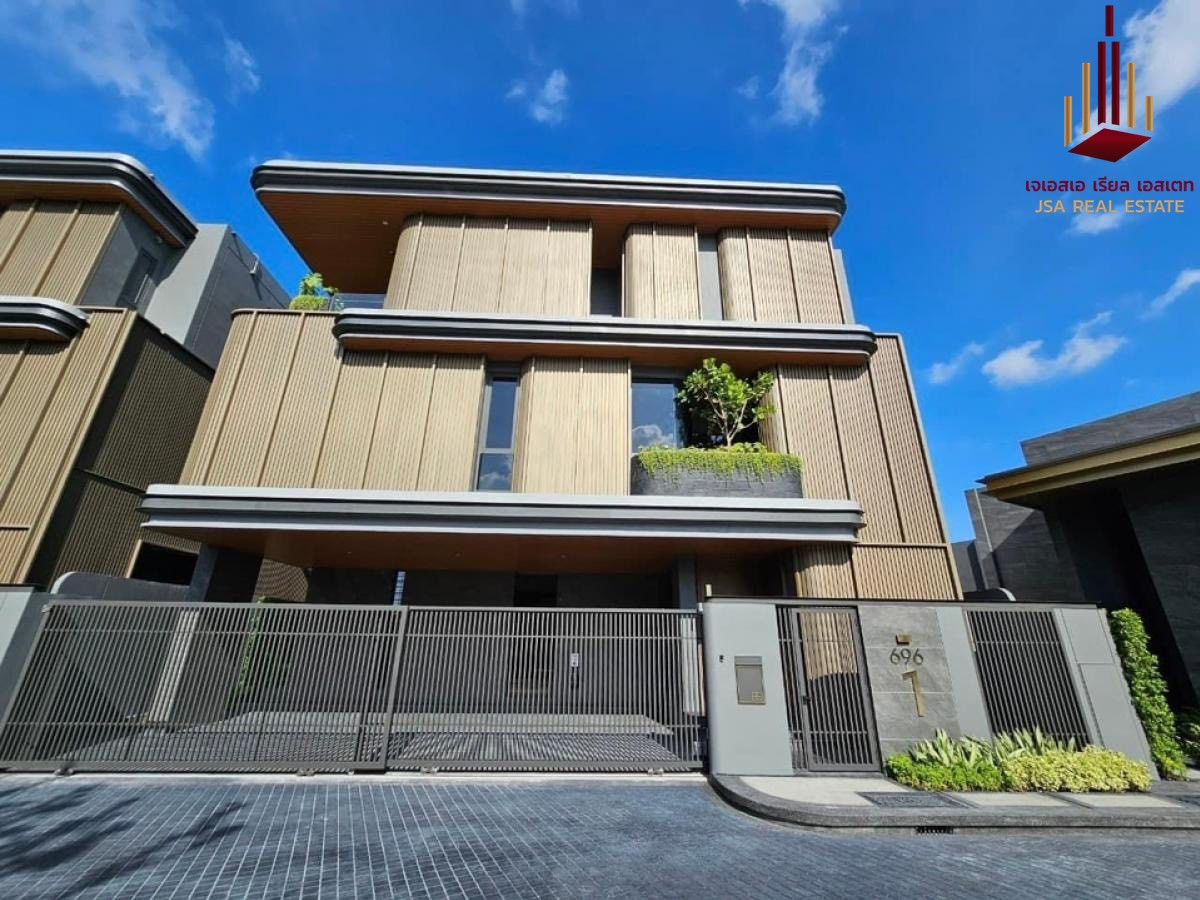 ให้เช่าบ้านพระราม 9 เพชรบุรีตัดใหม่ RCA : ✨ For Rent : BuGaan Rama 9-Meng Jai ✨  💰 Only 350,000 thb/month