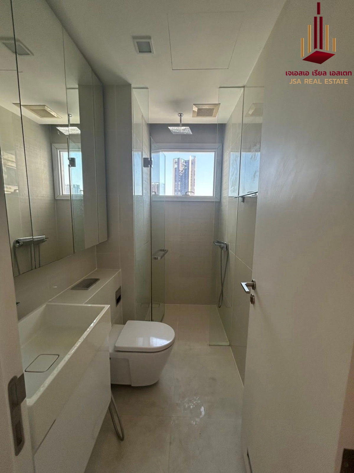 For RentCondoLadprao, Central Ladprao : ✨ For Rent : The Saint Residences Condo ✨ 💰 Only 28,000 thb/month