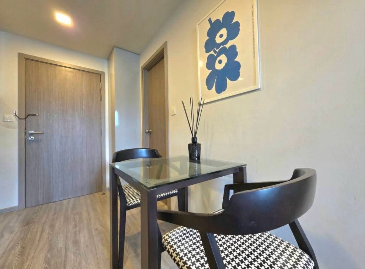 ขายคอนโดราชเทวี พญาไท : ขายคอนโด มาเอสโตร 14 สยาม ราชเทวี เลี้ยงสัตว์ได้ สะดวกใกล้ BTS ราชเทวี 300 เมตร 
