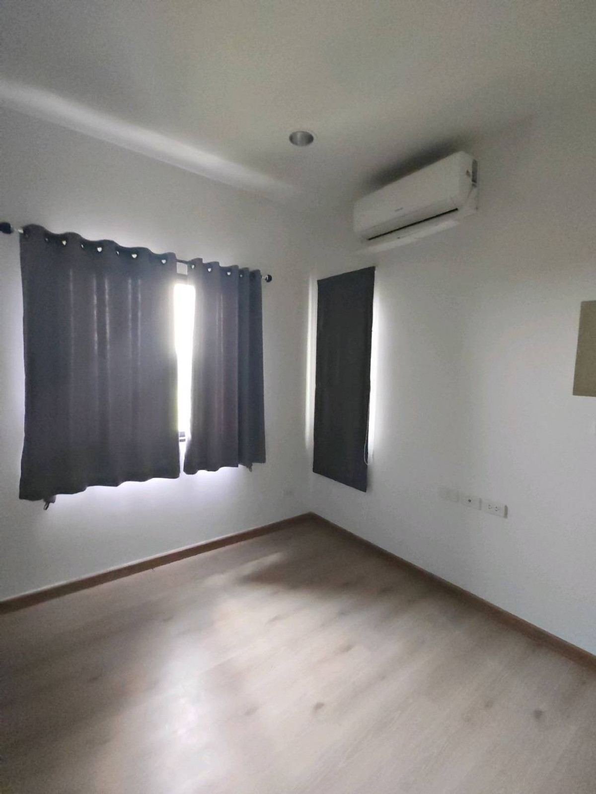 ให้เช่าทาวน์โฮมนวมินทร์ รามอินทรา : ให้เช่าทาวน์โฮม พรีเมี่ยม เพลส พหลโยธิน - รามอินทรา ใกล้ บิ๊กซี ดอนเมือง (สะพานใหม่) เพียง 5 นาที