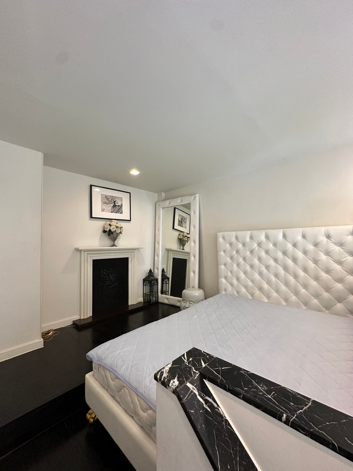 For RentCondoSukhumvit, Asoke, Thonglor : Urgent for rent!! Raising animals openly 🐈 Ready to move in on December 1, 2025 / near BTS Thonglor✨Ashton Morph 38