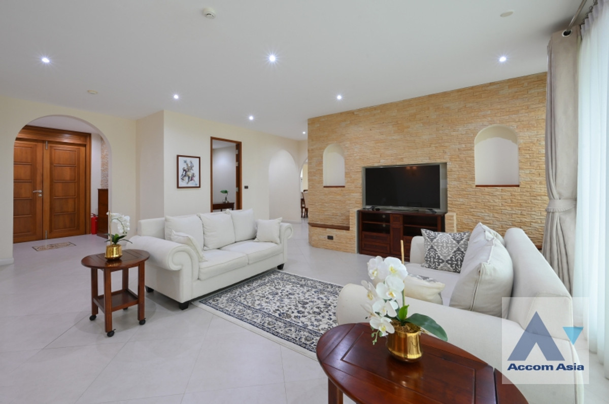 For SaleCondoSukhumvit, Asoke, Thonglor : 🔼AccomA🔽 A whole floor 4 Bedrooms Condominium for Sale in Sukhumvit, Bangkok near BTS Phrom Phong at Ideal 24 (AA36450)