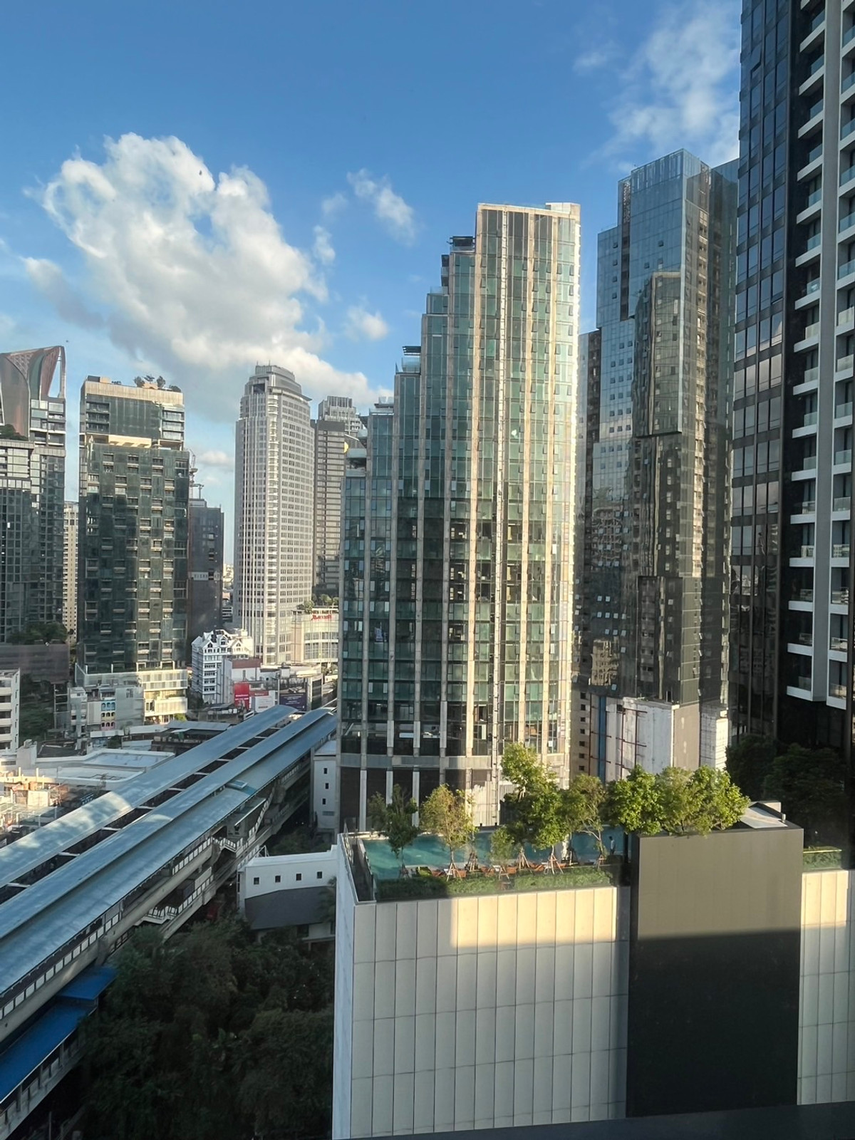 ขายคอนโดสุขุมวิท อโศก ทองหล่อ : Surprise ห้องราคาดี น่าช้อน Noble Remix by Jubjib